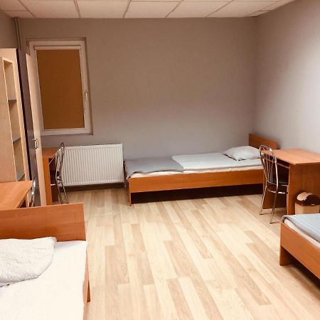 Uslugi Noclegowe Akademicka Łomża 외부 사진