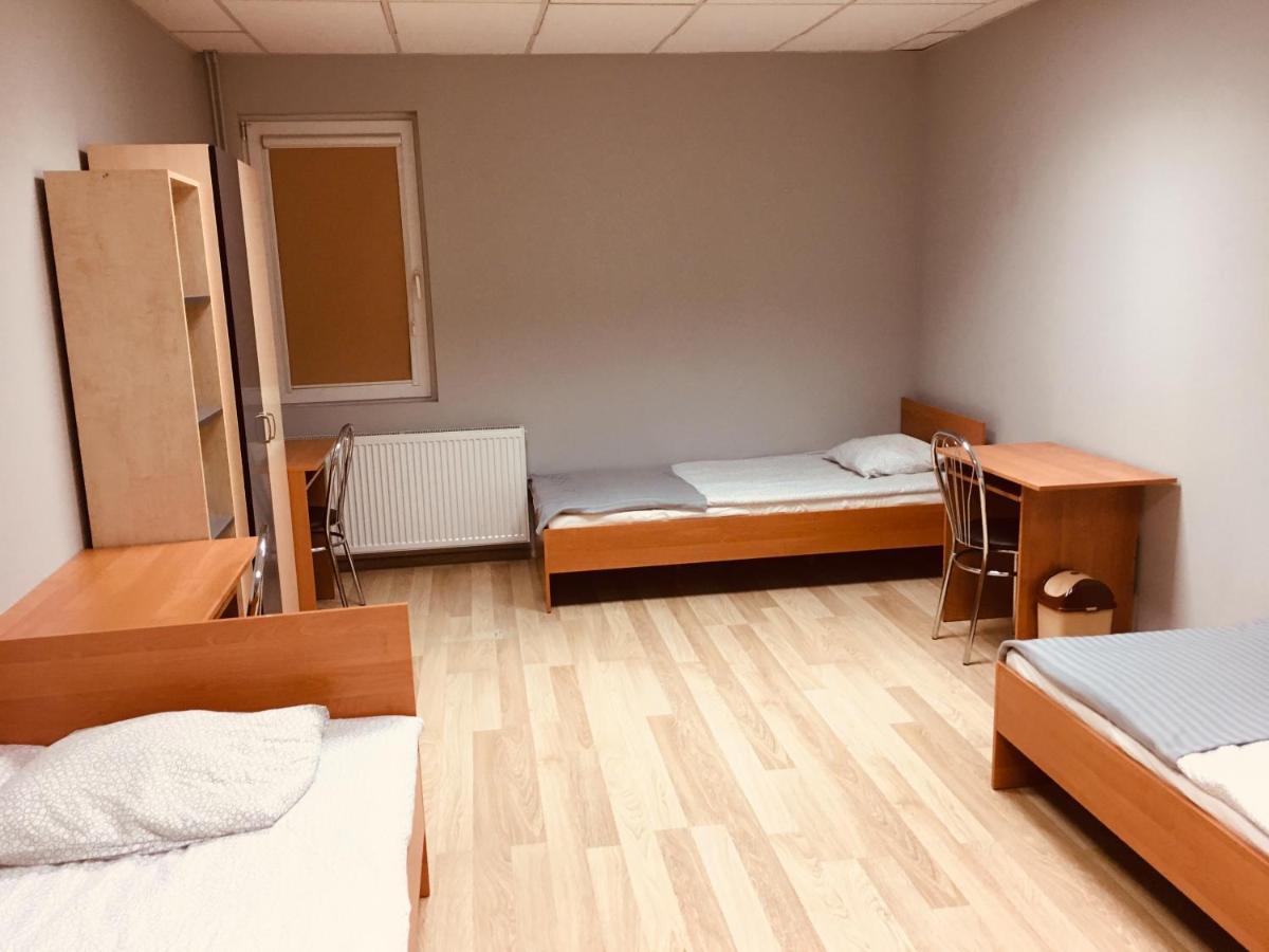 Uslugi Noclegowe Akademicka Łomża 외부 사진